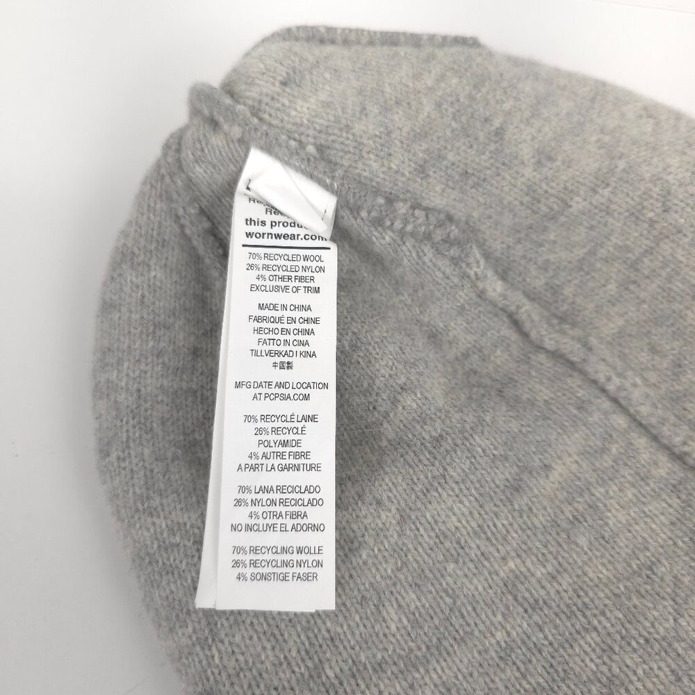 Patagonia Brodeo Beanie P-6 Logo Drifter Grey Unisex - Picture 7 of 7